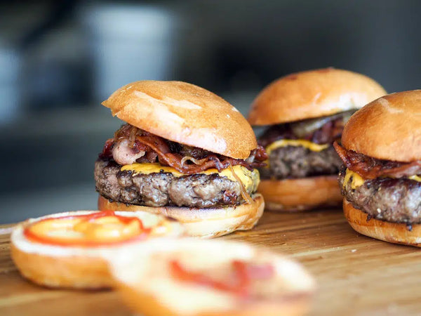 bacon mushroom cheeseburger