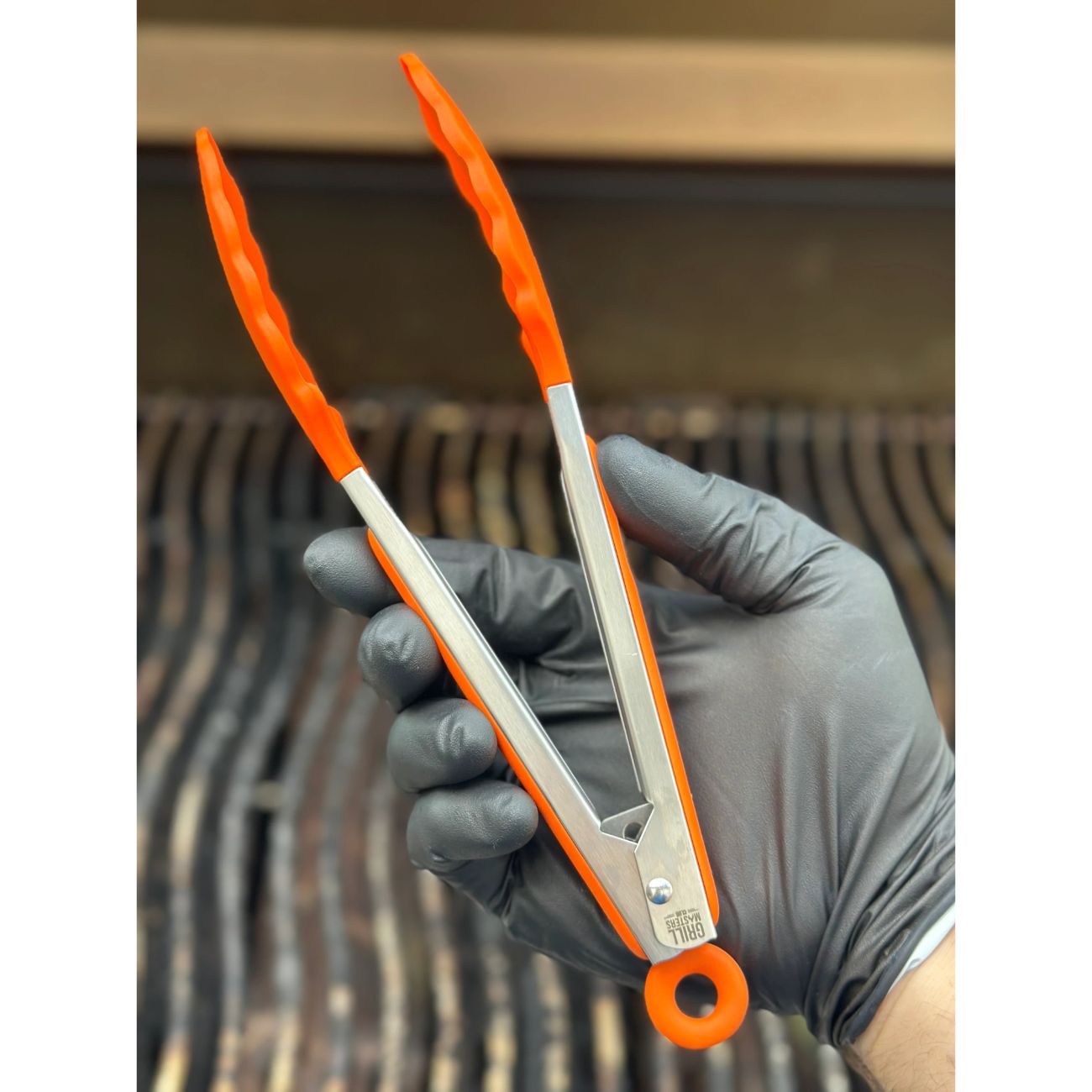 Smoker Essentials Bundle: Drip EZ Prep Tub + Resting Blanket + Grilling Gloves + Tongs + Free Rub