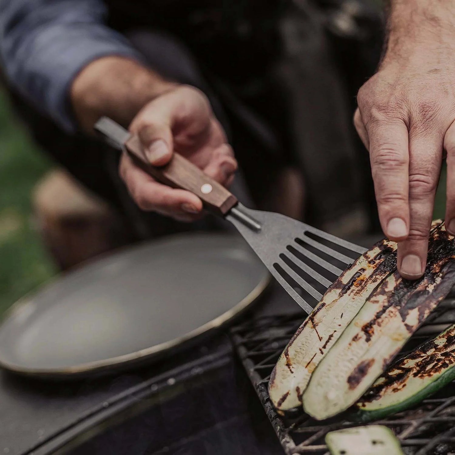 Cowboy Grill Fish Spatula by Barebones