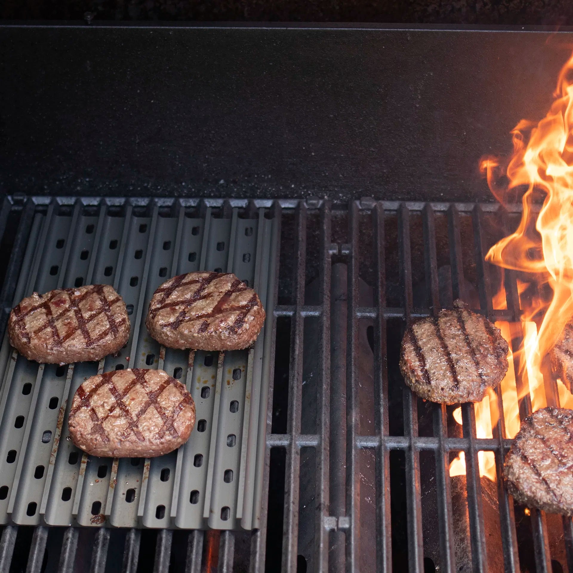 GrillGrate Flavor Zone - Universal 15″ GrillGrate for Any Grill