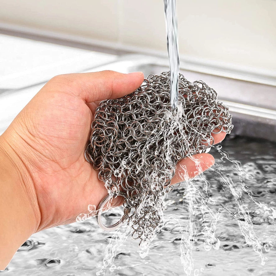 Chain Mail Cast Iron Scrubber & Cleaner by Outset (8" x 6")