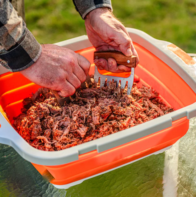 Blazing BBQ Bundle: Grilling Grids + Tongs + Carving Fork + Prep Tub + Grilling Mat + Free Sauce