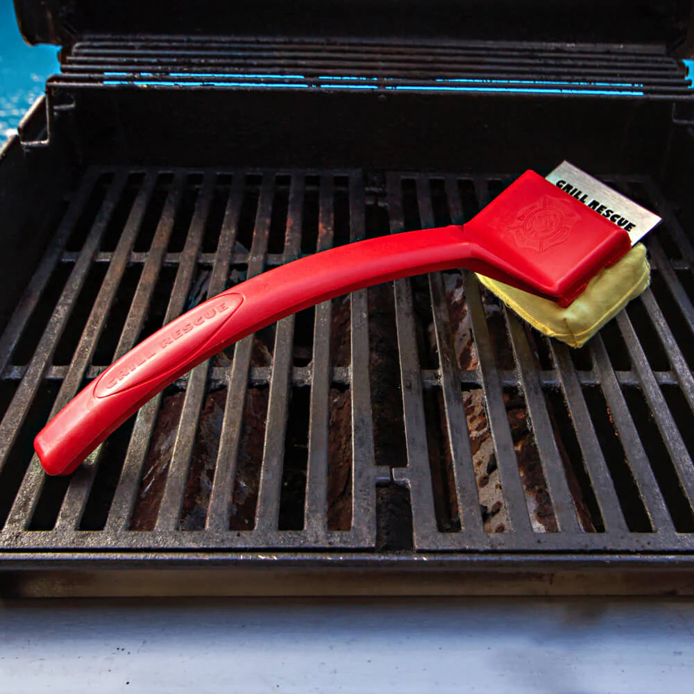 Multi-tasker BBQ Essentials Bundle: Resting Blanket + Grilling Gloves + Grill Rescue Grill Brush